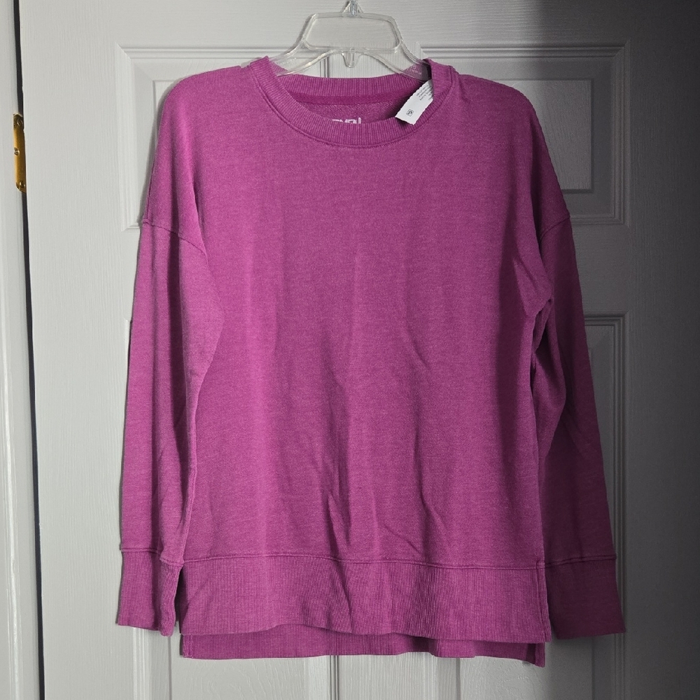 Time and Tru Magenta Long Sleeve Top